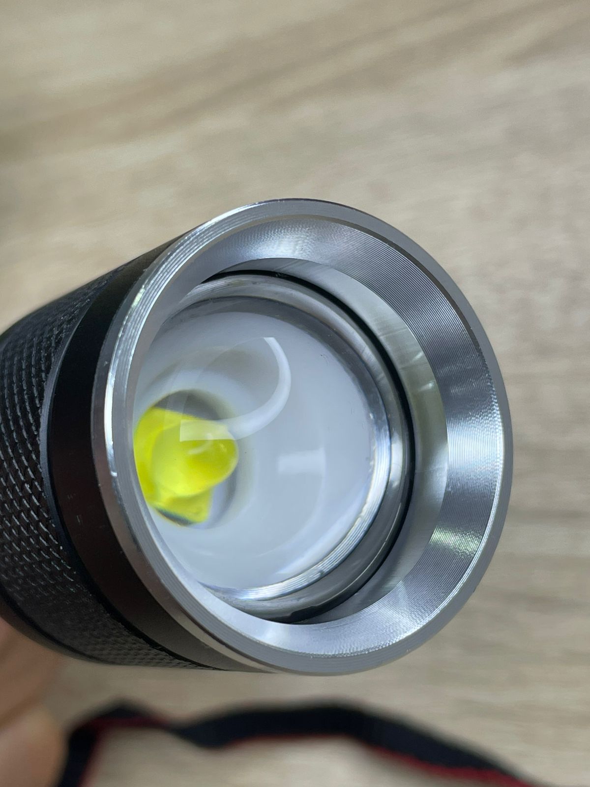 LINTERNA RECARGABLE PB-2060