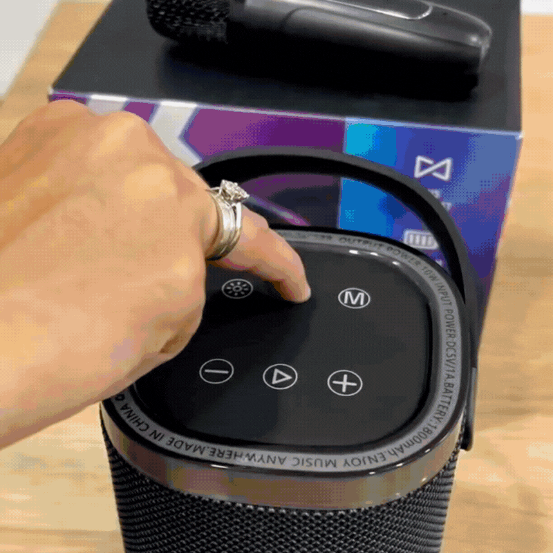 PARLANTE CON MICROFONO S88